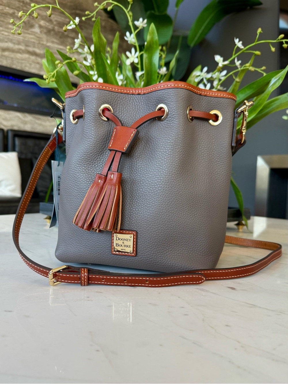 Dooney & Bourke Pebble Grain Aimee Crossbody Leather - Picture 9 of 16